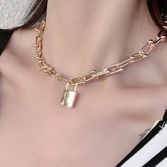 NEW CHUNKY GOLD CHAIN LOCK CHOKER NECKLACE - Picture 2 of 4